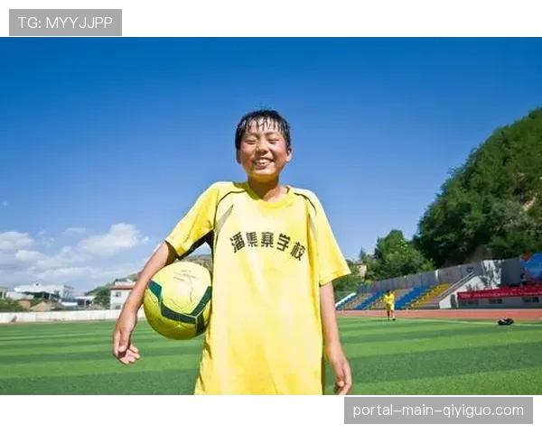 消息:法国足球协会启动“2026草根教练培训计划”,聚焦青少年培养 消息:法国足球协会启动“2026草根教练培训计划”,聚焦青少年培养